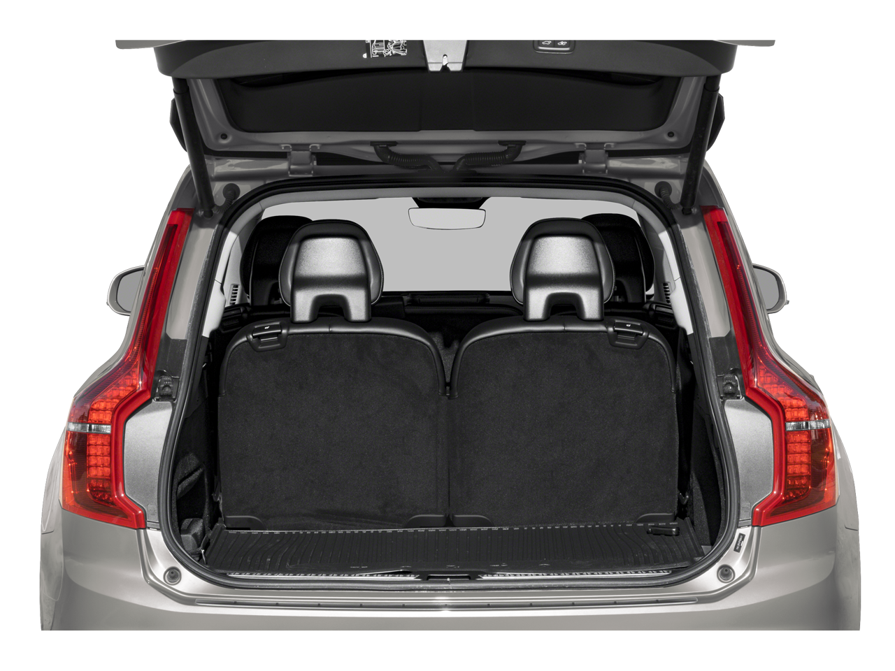 2023 Volvo XC90 B5 Plus
