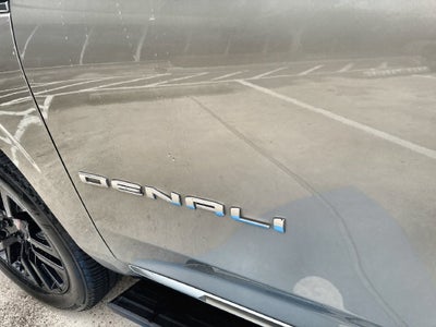 2024 GMC Yukon XL Denali