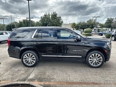2023 GMC Yukon Denali