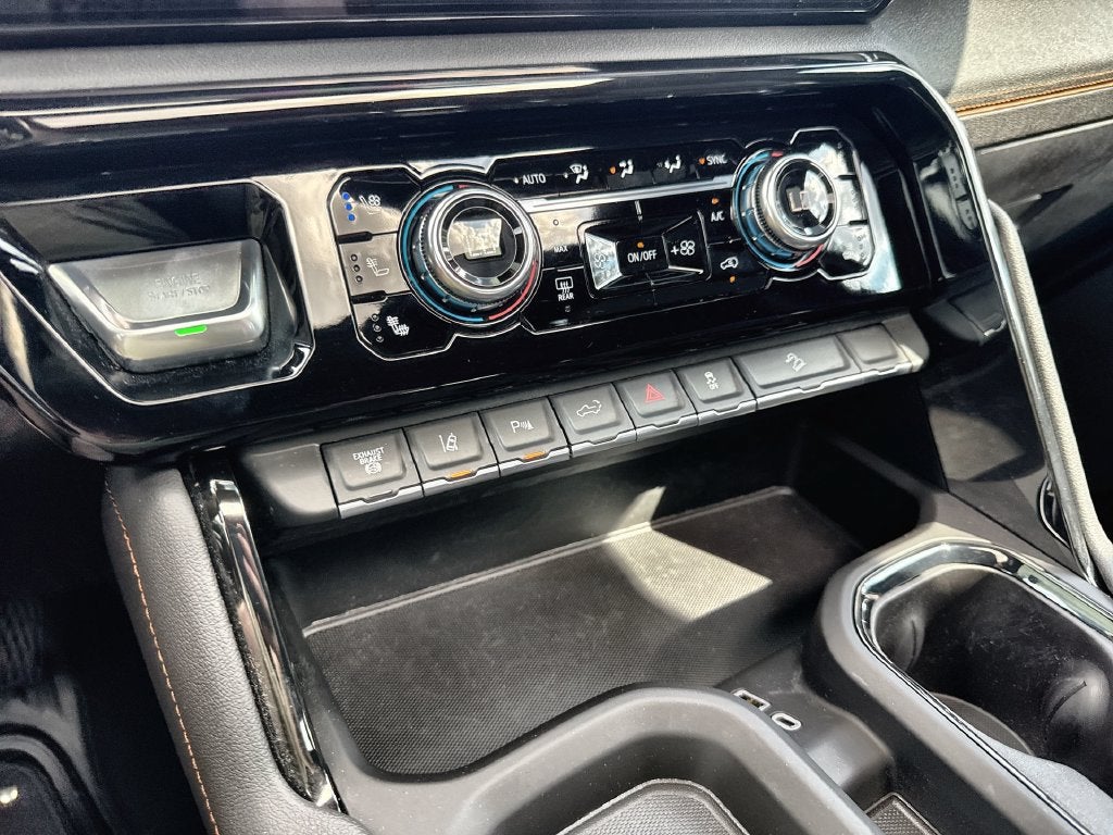 2025 GMC Sierra 2500 HD AT4