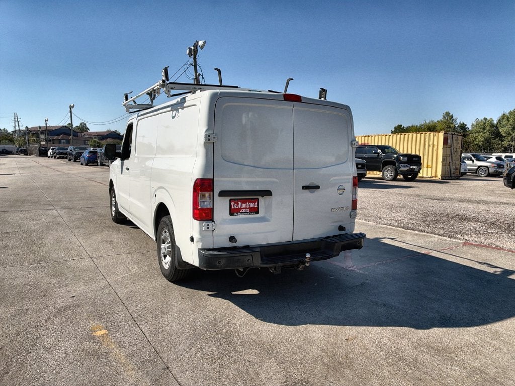 2017 Nissan NV Cargo SV