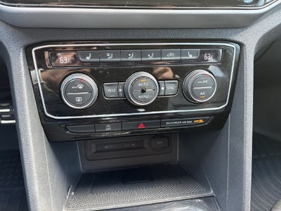 2023 Volkswagen Atlas 3.6L V6 SEL R-Line Black