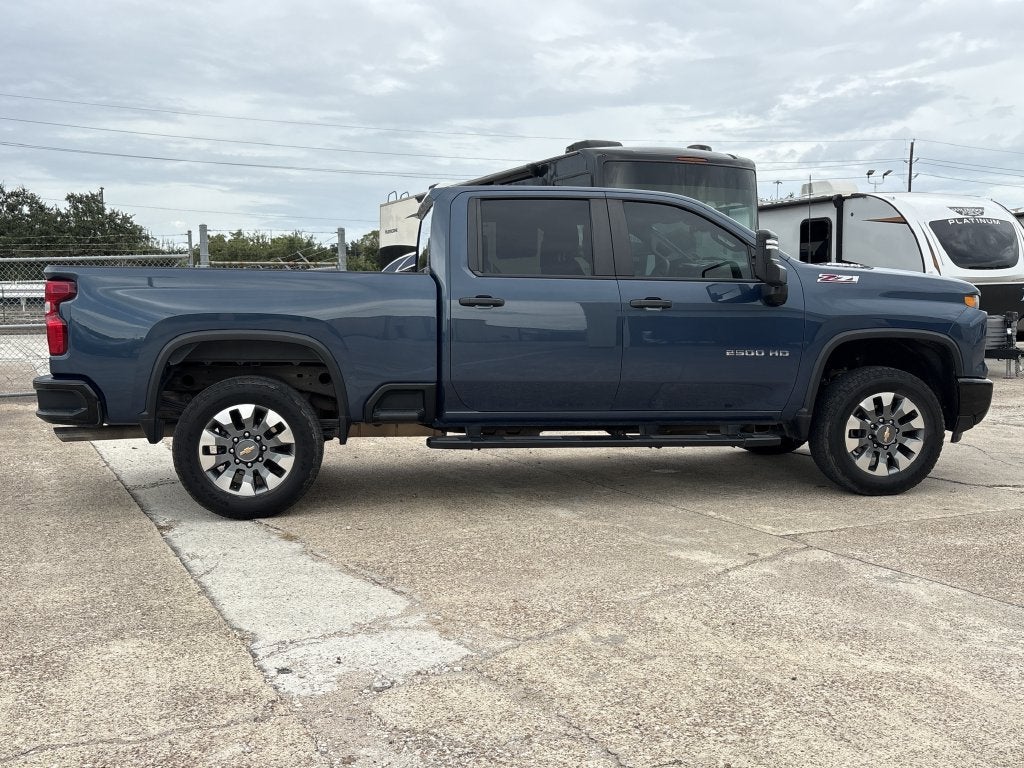 2025 Chevrolet Silverado 2500 HD Custom