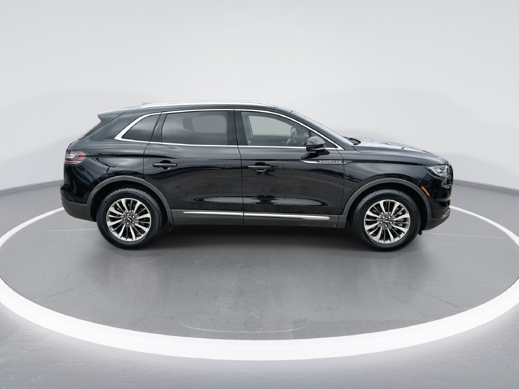 2021 Lincoln Nautilus Standard