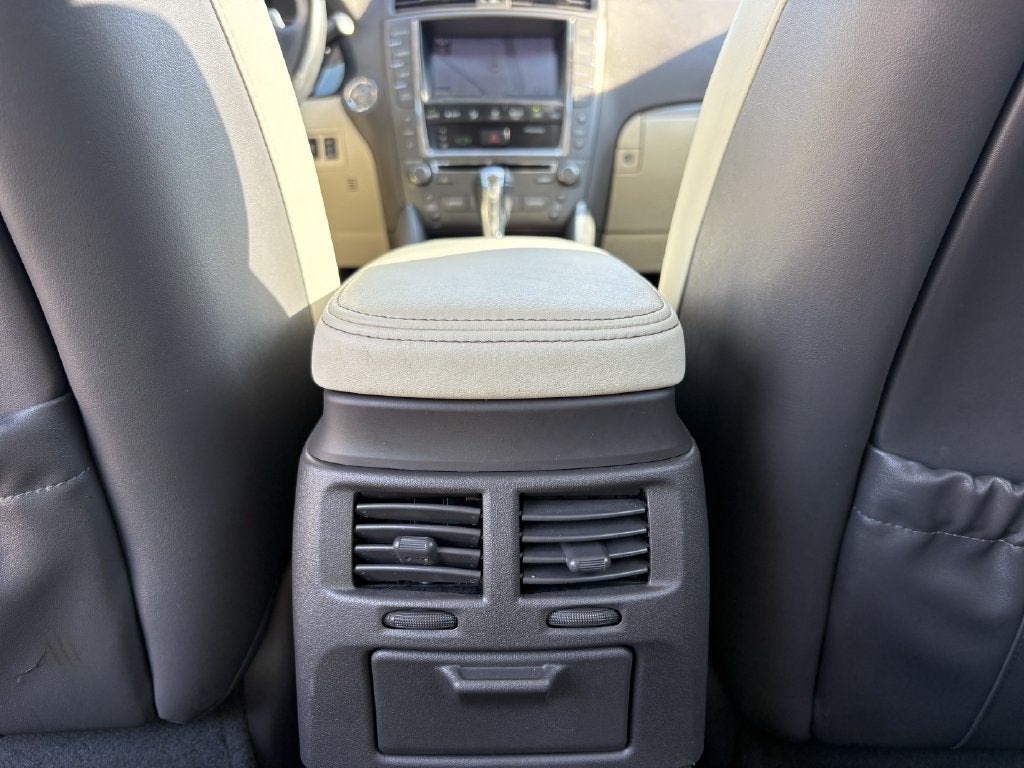 2011 Lexus IS 250 4dr Sport Sdn Man RWD
