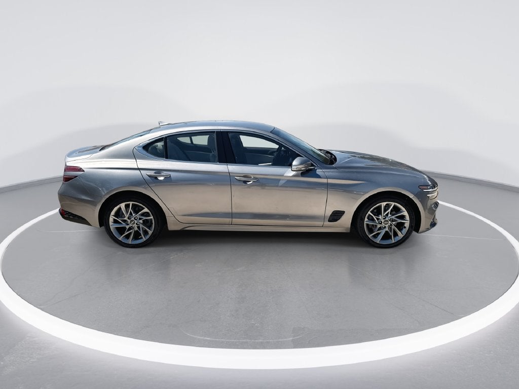 2022 Genesis G70 2.0T