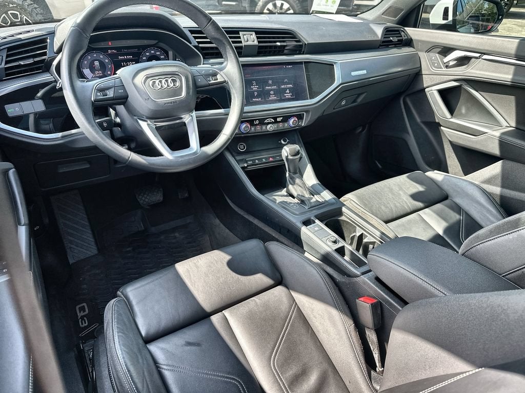 2021 Audi Q3 S line Premium