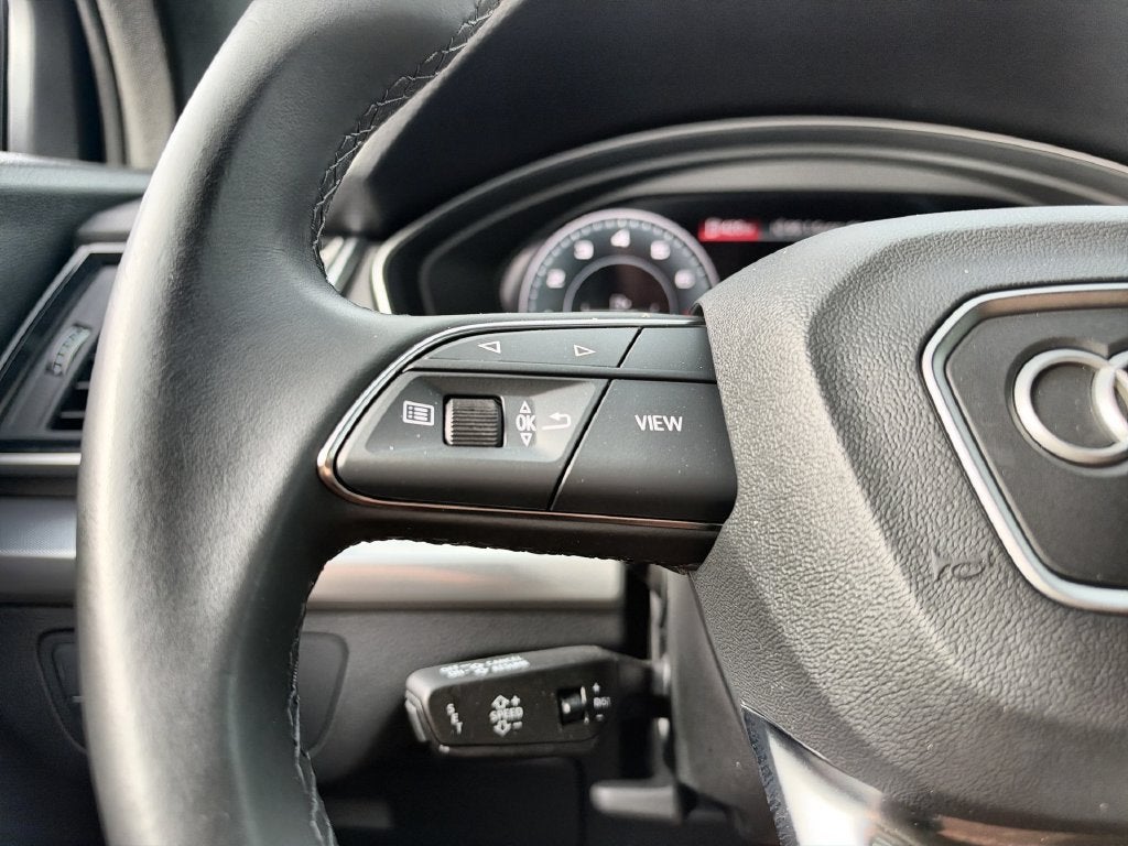2025 Audi Q5 S line Premium