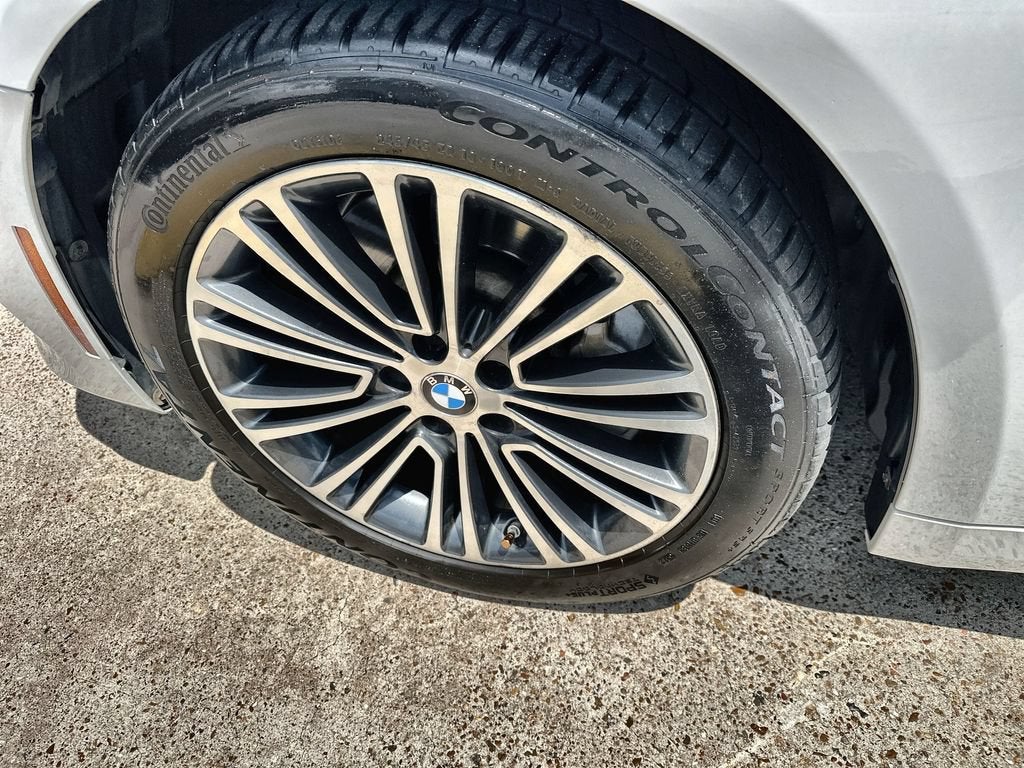 2017 BMW 5 Series 530i