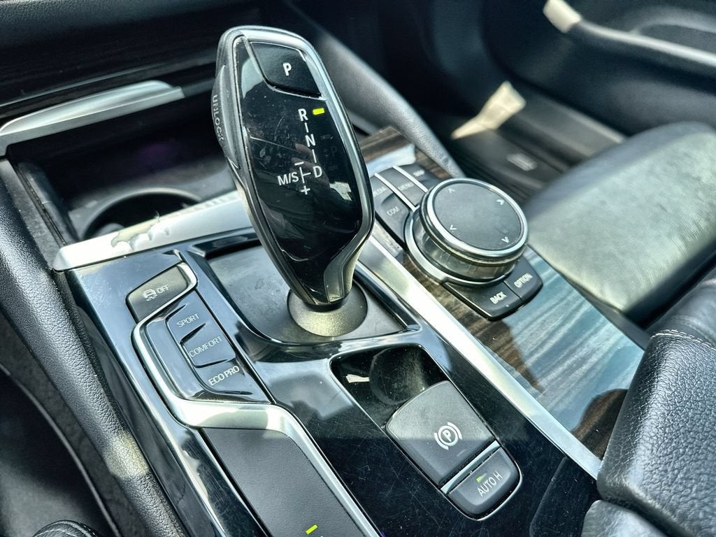 2017 BMW 5 Series 530i
