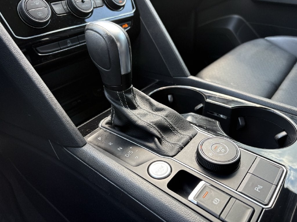 2023 Volkswagen Atlas 3.6L V6 SEL R-Line