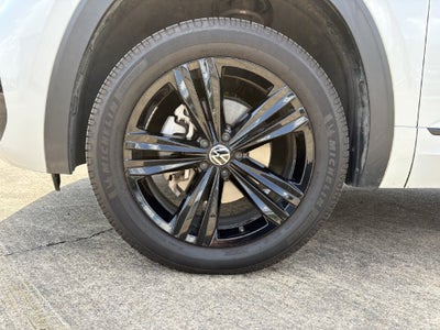 2023 Volkswagen Atlas 3.6L V6 SEL R-Line