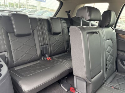 2025 Volkswagen Atlas 2.0T SE w/ Technology