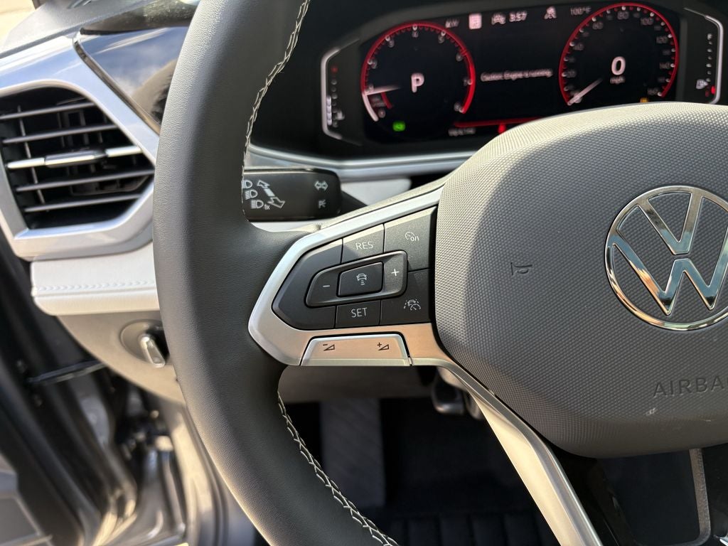 2025 Volkswagen Taos 1.5T SEL