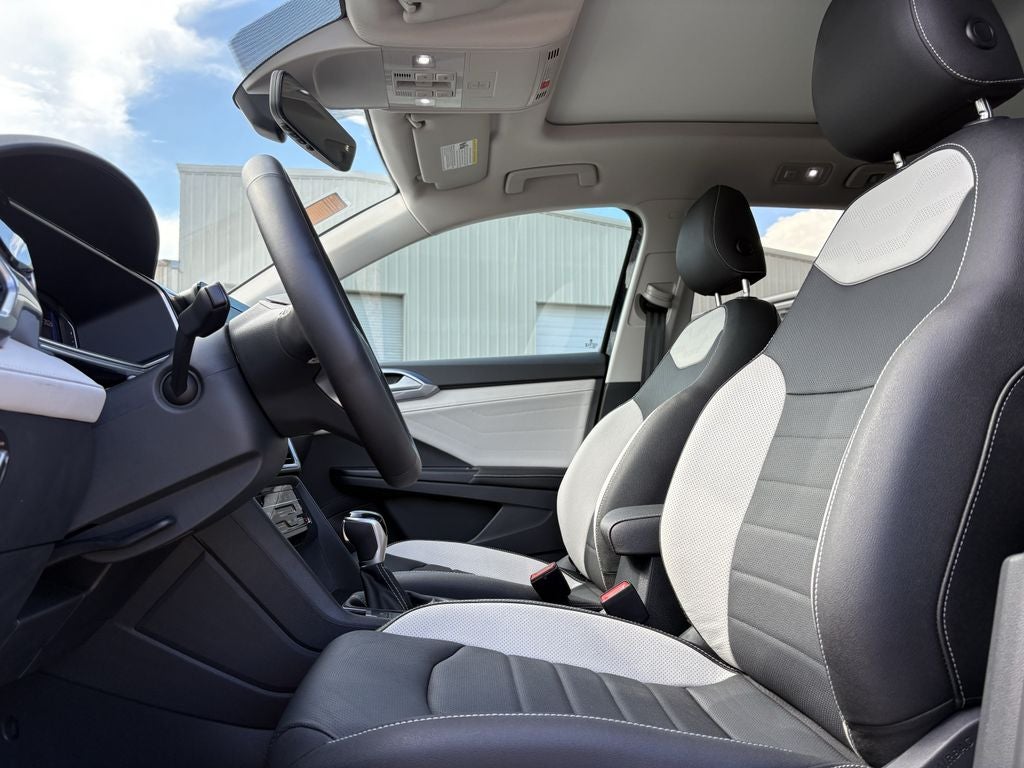 2025 Volkswagen Taos 1.5T SEL