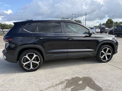 2025 Volkswagen Taos 1.5T SEL