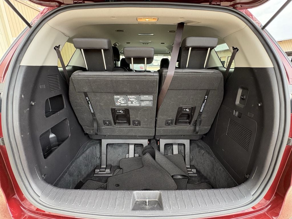 2024 Kia Carnival LX