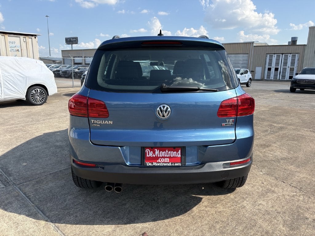 2017 Volkswagen Tiguan Limited 2.0T 4Motion