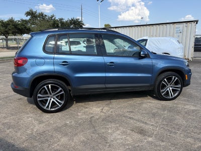 2017 Volkswagen Tiguan Limited 2.0T 4Motion