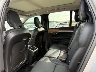 2023 Volvo XC90 B5 Plus