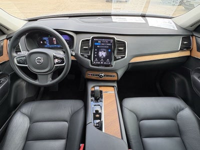 2023 Volvo XC90 B5 Plus