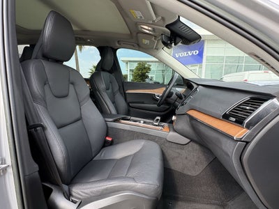 2023 Volvo XC90 B5 Plus