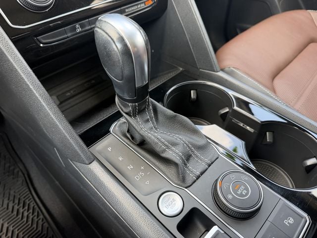 2023 Volkswagen Atlas 3.6L V6 SEL Premium R-Line