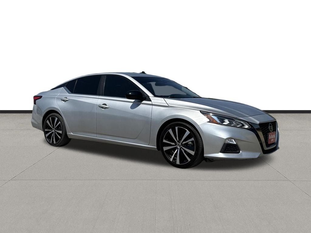 2022 Nissan Altima 2.5 SR