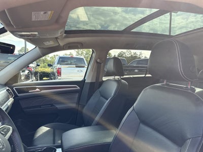 2022 Volkswagen Atlas 2.0T SE w/Technology