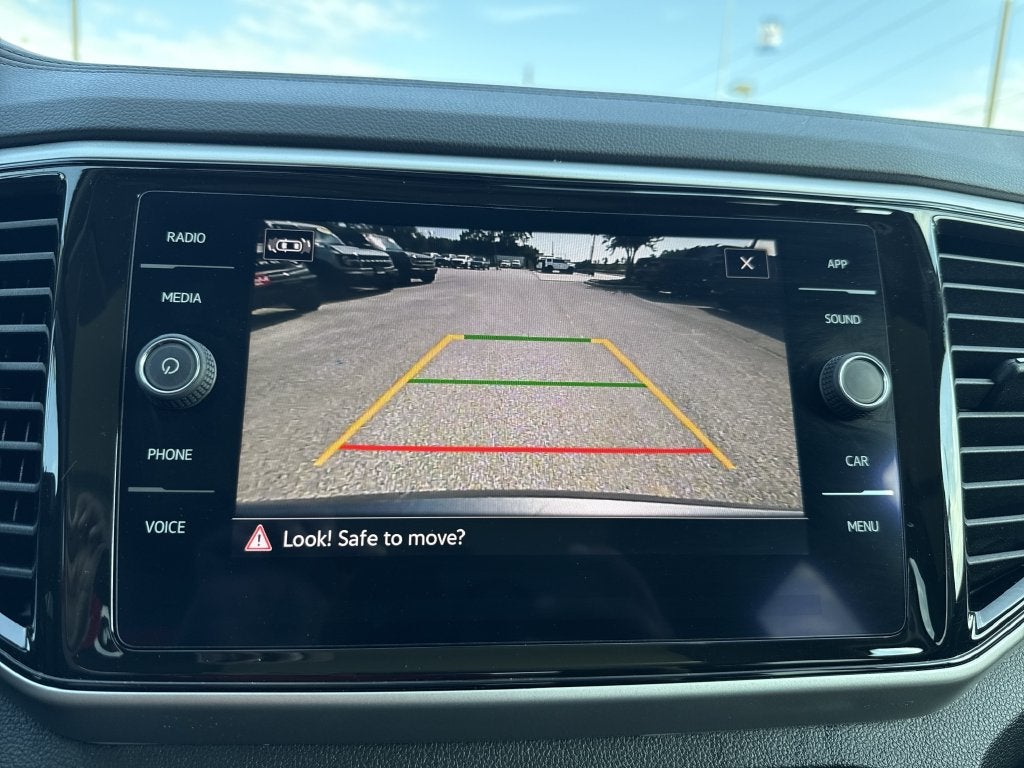 2022 Volkswagen Atlas 2.0T SE w/Technology