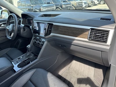2022 Volkswagen Atlas 2.0T SE w/Technology