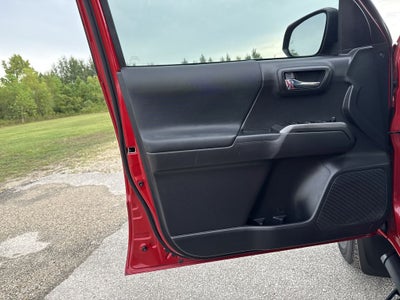 2022 Toyota Tacoma TRD Sport V6