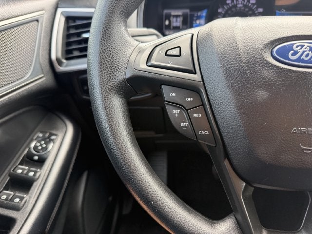 2023 Ford Edge SE