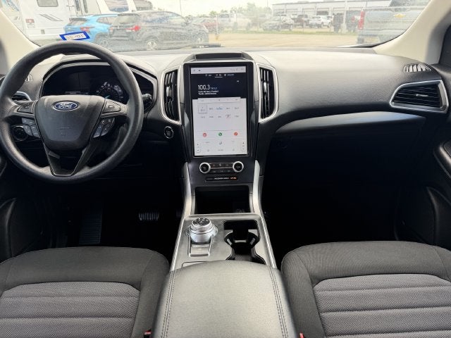 2023 Ford Edge SE
