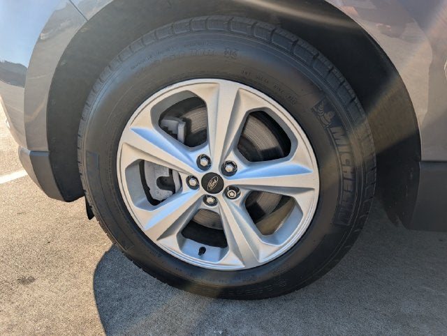 2023 Ford Edge SE