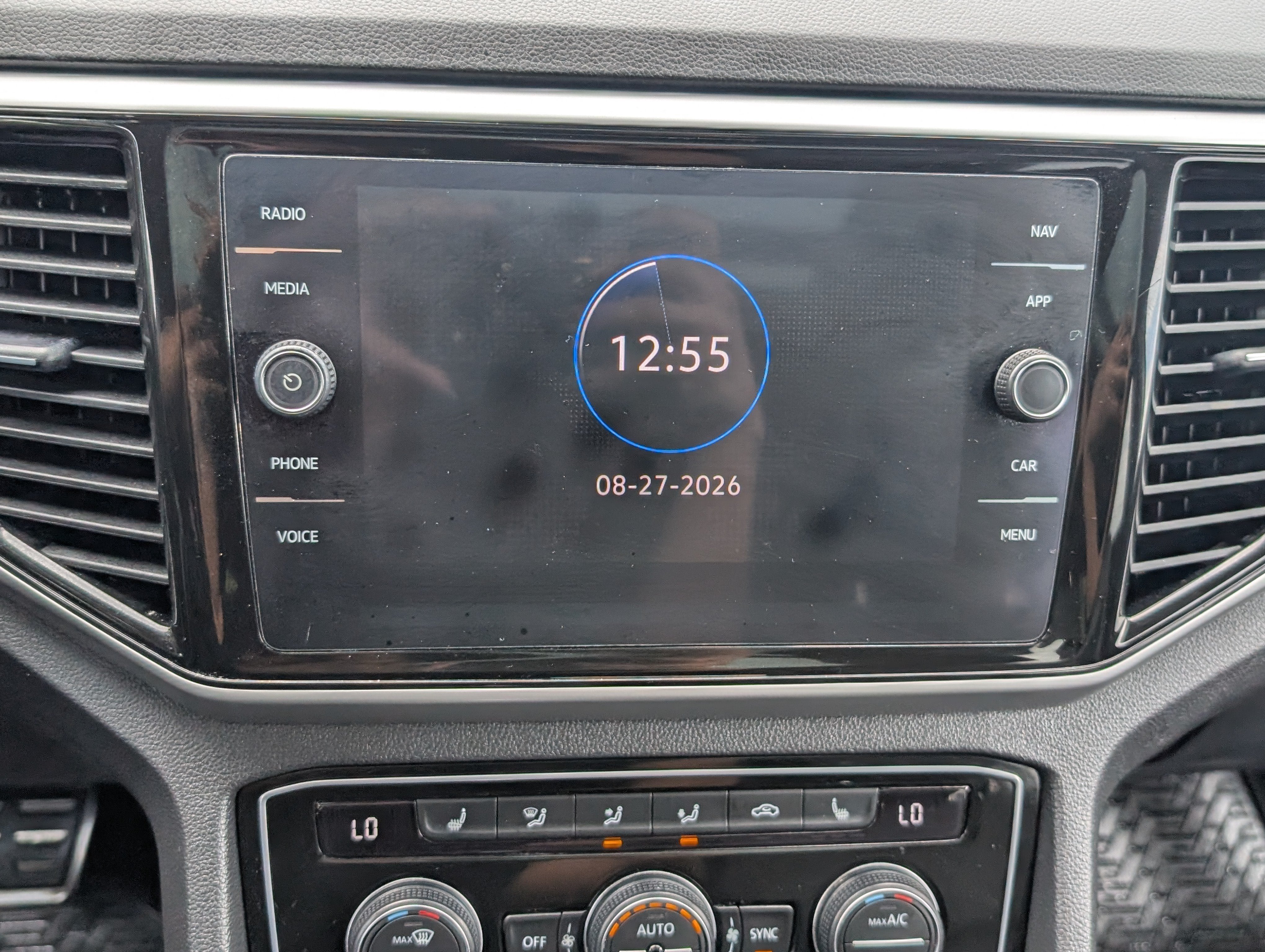 2023 Volkswagen Atlas Cross Sport 2.0T SEL R-Line Black