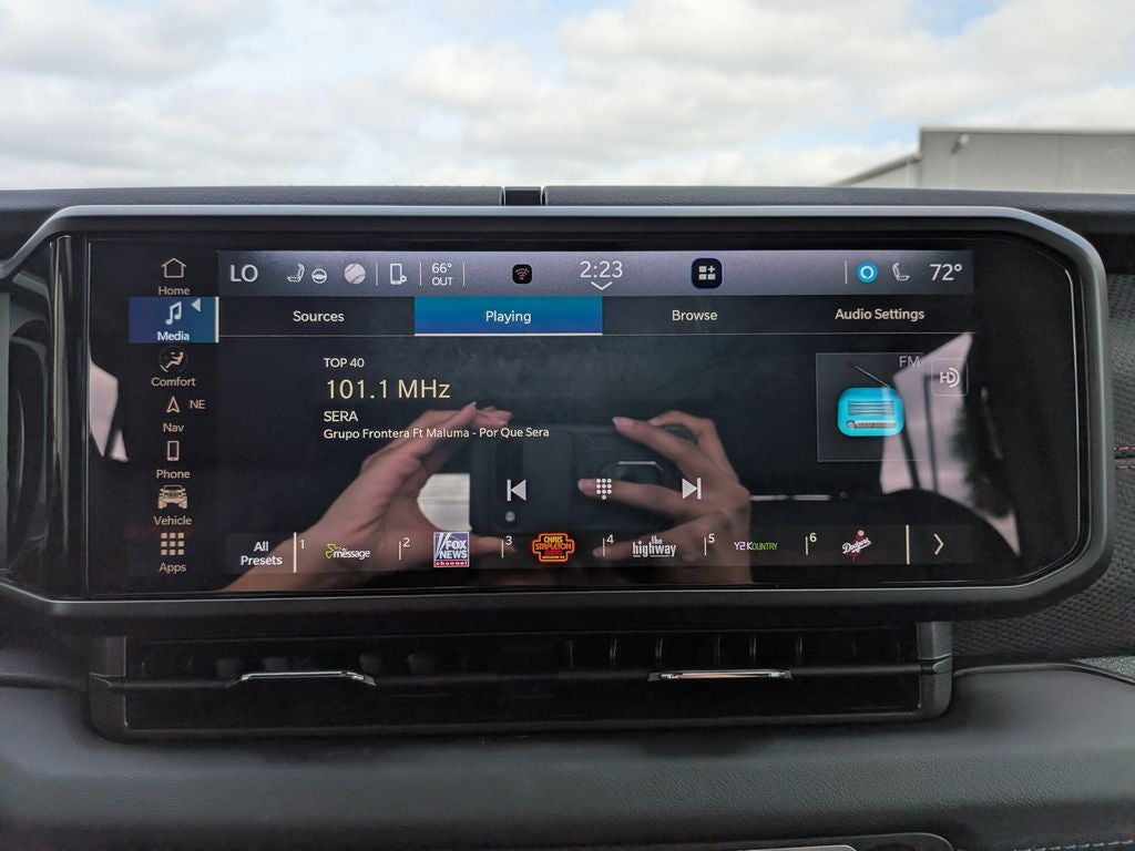 2025 Jeep Wrangler Rubicon X