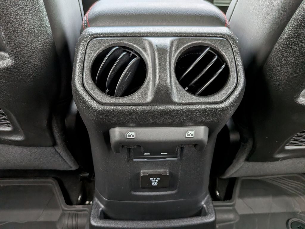 2025 Jeep Wrangler Rubicon X