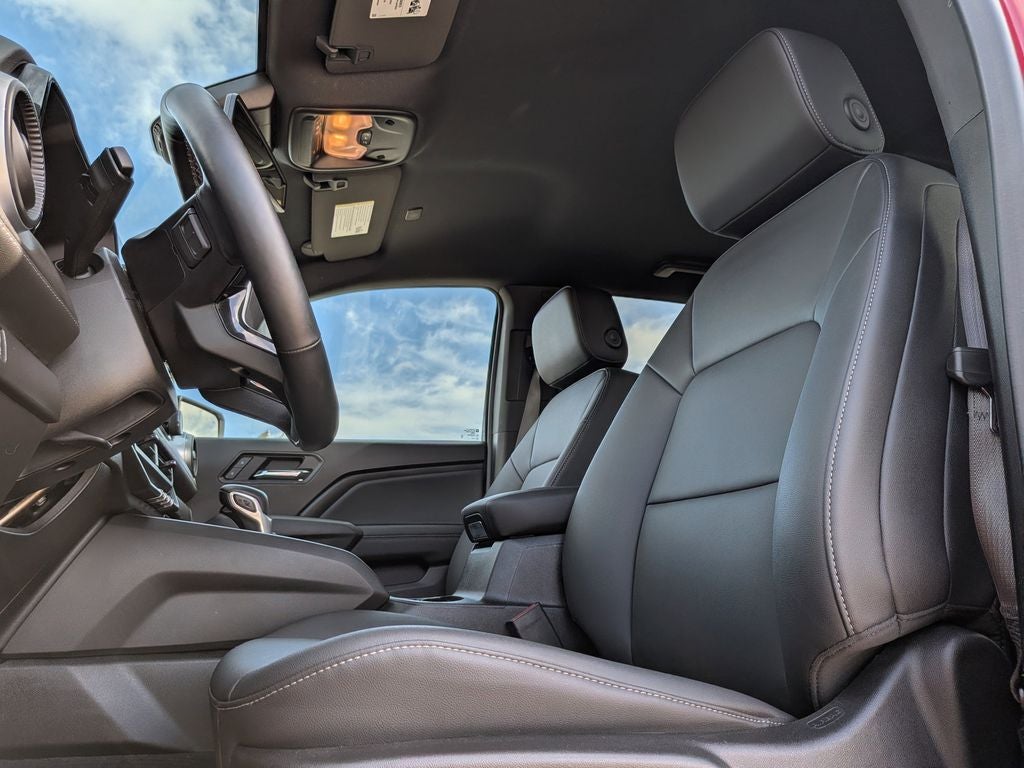2025 Chevrolet Colorado LT