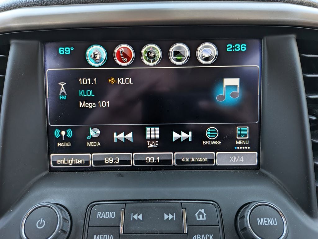 2017 GMC Acadia Denali