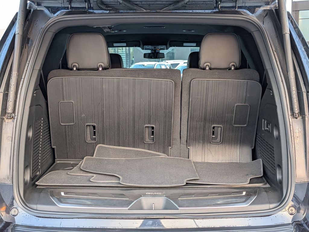 2022 GMC Yukon AT4