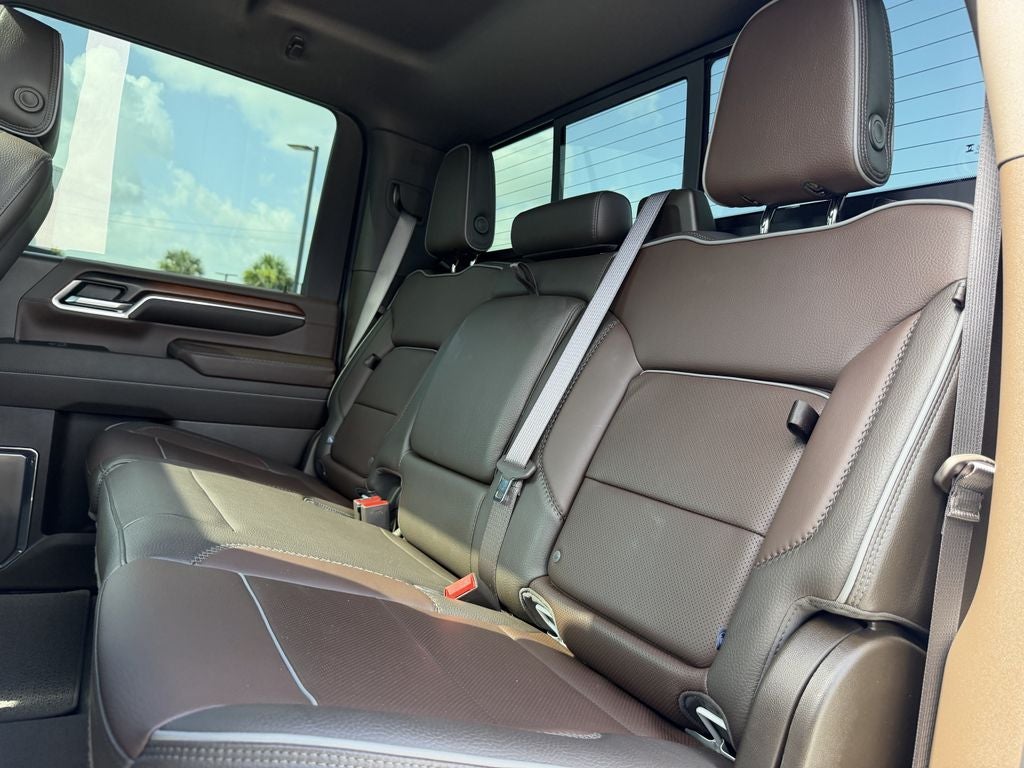 2024 GMC Sierra 2500HD Denali