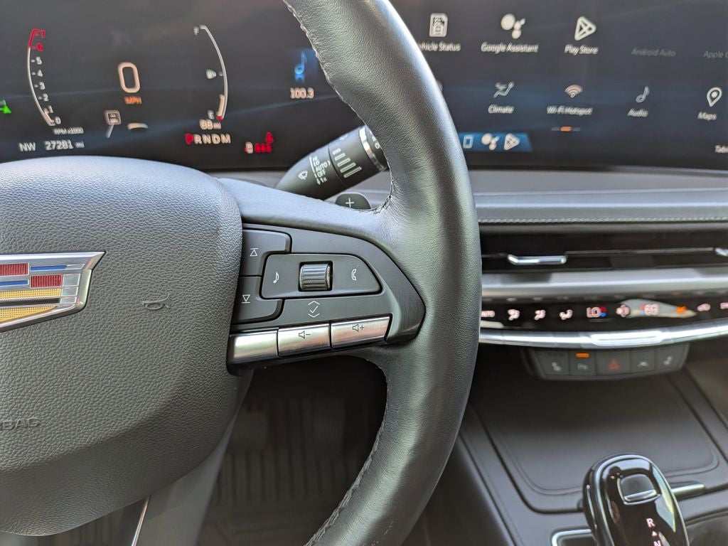 2024 Cadillac XT4 Premium Luxury
