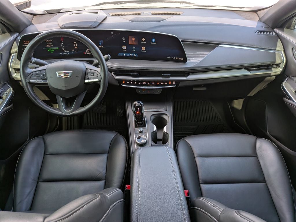 2024 Cadillac XT4 Premium Luxury