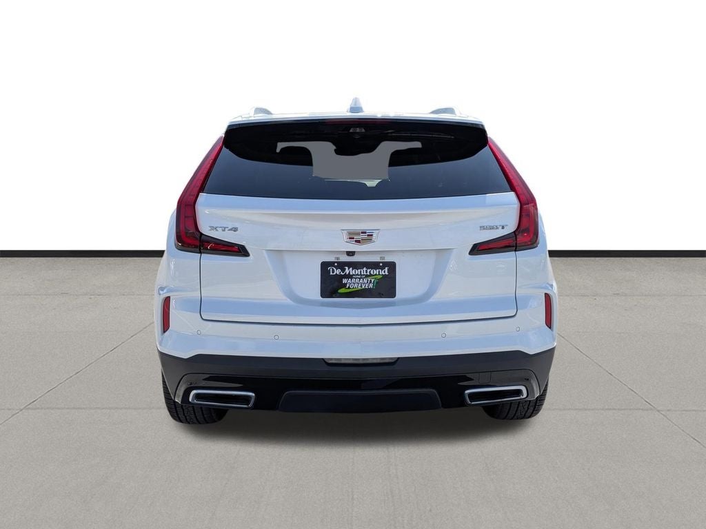 2024 Cadillac XT4 Premium Luxury