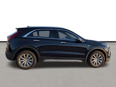 2022 Cadillac XT4 Premium Luxury