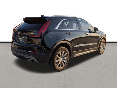 2022 Cadillac XT4 Premium Luxury