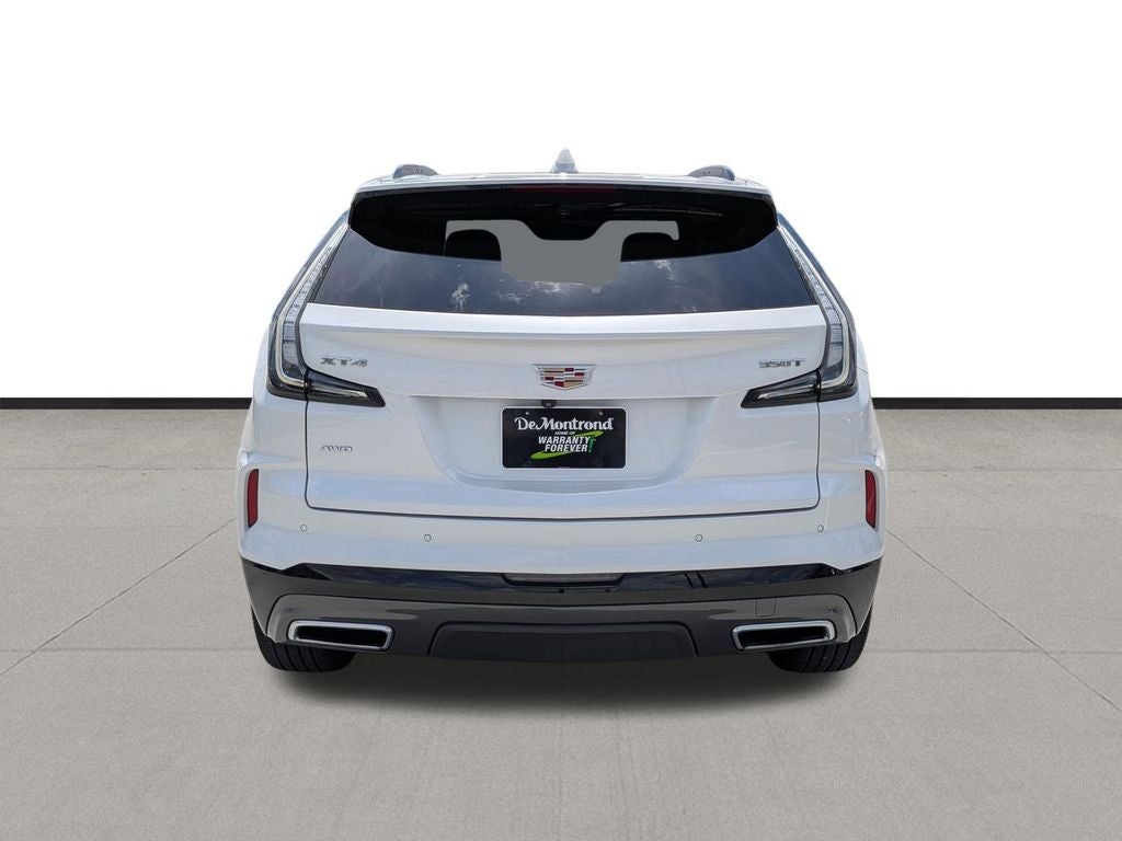 2024 Cadillac XT4 Sport