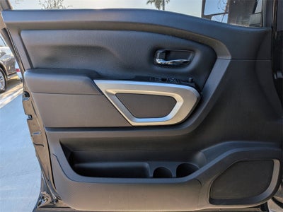 2021 Nissan Titan SV