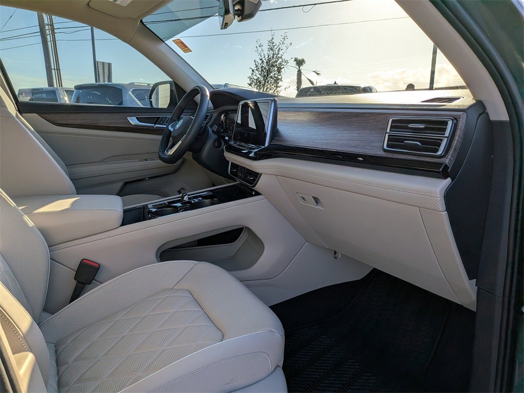 2025 Volkswagen Atlas 2.0T SEL Premium R-Line